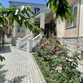 Продается Дом, 450 м²