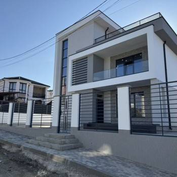 Продается Дом, 322 м²