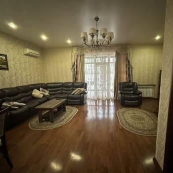 Продается Дом, 217 м²