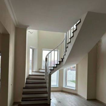 Сдается Дом, 210 м²