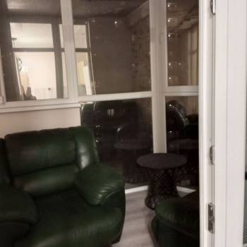 Продается 1-комнатная квартира, 35 м²