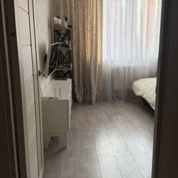 Продается 1-комнатная квартира, 34 м²