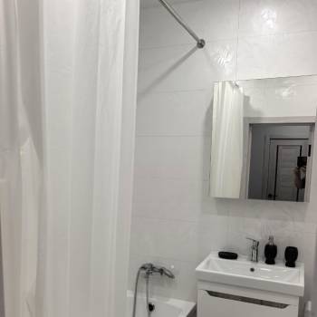 Продается 1-комнатная квартира, 37,5 м²