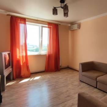 Сдается 2-х комнатная квартира, 60 м²