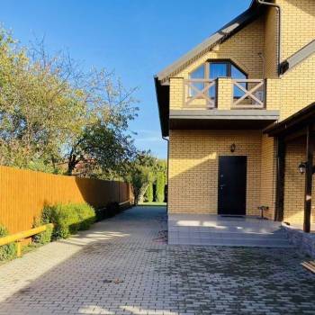 Продается Дом, 220 м²