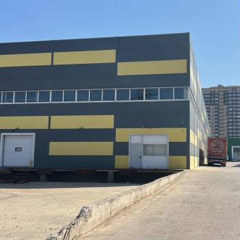 Сдается Нежилое помещение, 1485 м²