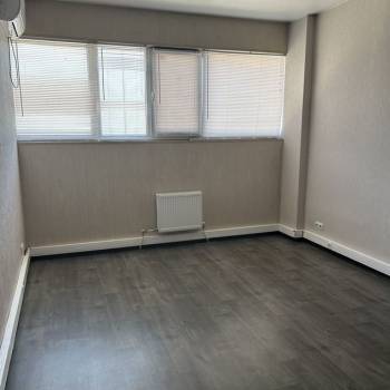Сдается Нежилое помещение, 1485 м²