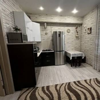 Продается 1-комнатная квартира, 51,9 м²