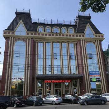 Сдается Нежилое помещение, 300 м²