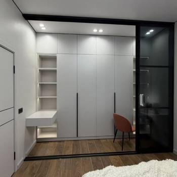Продается 1-комнатная квартира, 42,4 м²