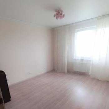 Сдается 2-х комнатная квартира, 65 м²