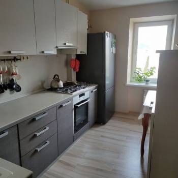 Продается 3-х комнатная квартира, 62 м²