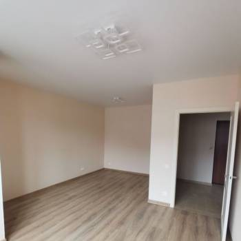 Продается 1-комнатная квартира, 41,7 м²