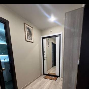 Продается 1-комнатная квартира, 38 м²