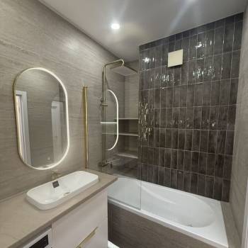 Продается 2-х комнатная квартира, 42 м²