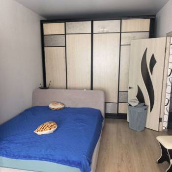 Продается 1-комнатная квартира, 34 м²