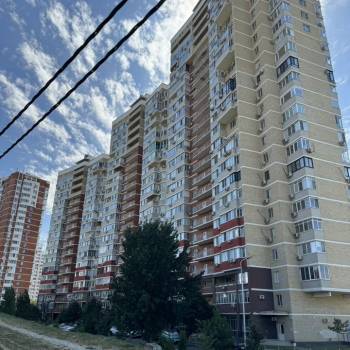 Продается 1-комнатная квартира, 47 м²