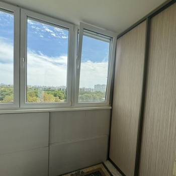 Продается 1-комнатная квартира, 47 м²