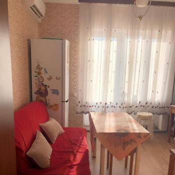 Продается 1-комнатная квартира, 37,6 м²