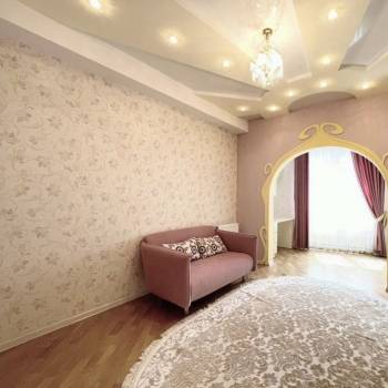 Сдается Многокомнатная квартира, 105 м²