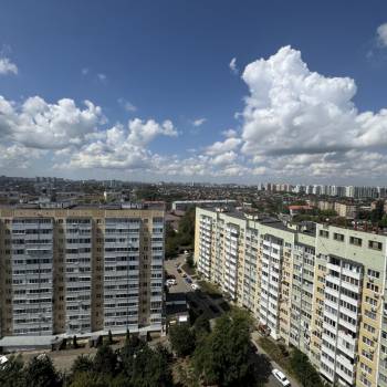 Продается 1-комнатная квартира, 34 м²