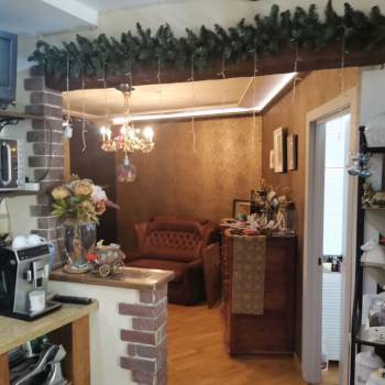 Продается 1-комнатная квартира, 42 м²