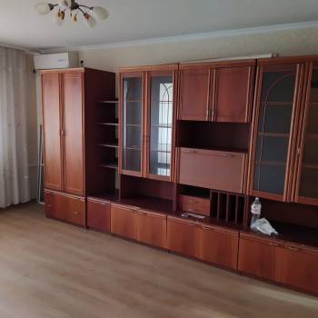 Продается 1-комнатная квартира, 36 м²
