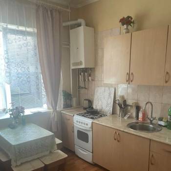 Сдается 1-комнатная квартира, 40 м²