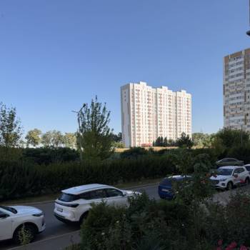 Продается 1-комнатная квартира, 30 м²