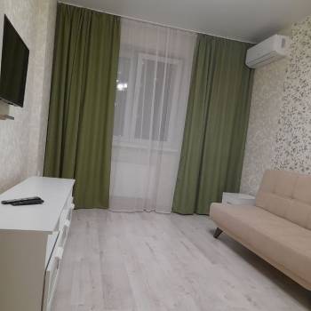 Продается 1-комнатная квартира, 37 м²