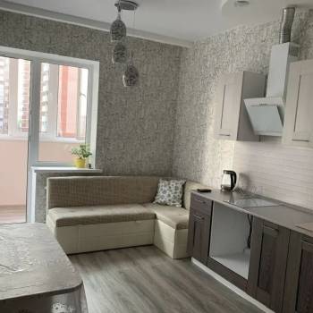 Сдается 2-х комнатная квартира, 57 м²