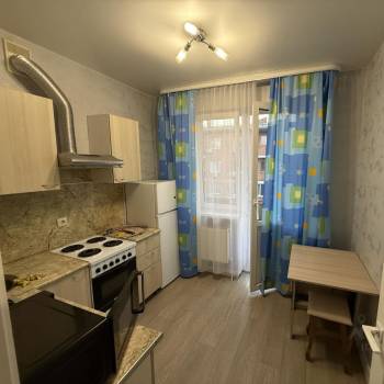 Сдается 1-комнатная квартира, 36 м²