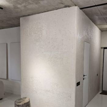 Продается 1-комнатная квартира, 70 м²
