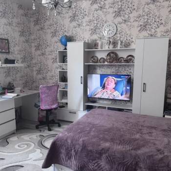 Продается 1-комнатная квартира, 37 м²