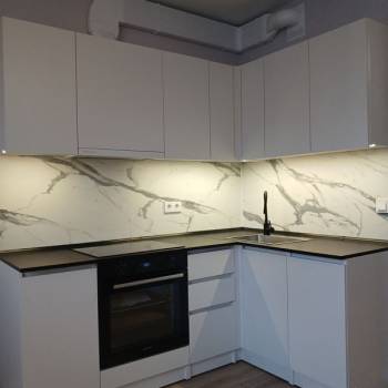 Продается 1-комнатная квартира, 24,8 м²