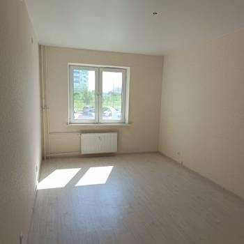 Продается 1-комнатная квартира, 38 м²