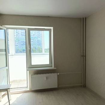 Продается 1-комнатная квартира, 38 м²