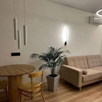 Продается 1-комнатная квартира, 40,6 м²