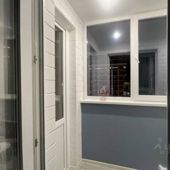 Продается 1-комнатная квартира, 38 м²