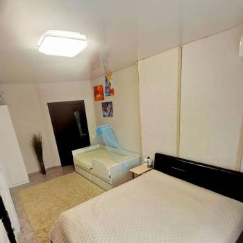 Продается 1-комнатная квартира, 49 м²