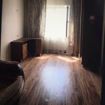 Продается 1-комнатная квартира, 38 м²