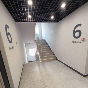 Продается 1-комнатная квартира, 37,3 м²