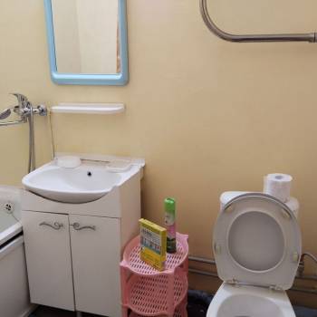Продается 1-комнатная квартира, 38 м²