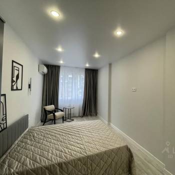 Продается 1-комнатная квартира, 41 м²