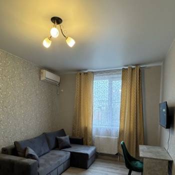 Сдается 1-комнатная квартира, 35 м²