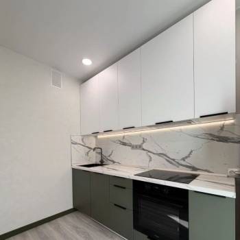 Продается 1-комнатная квартира, 35 м²