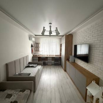 Продается 3-х комнатная квартира, 82 м²