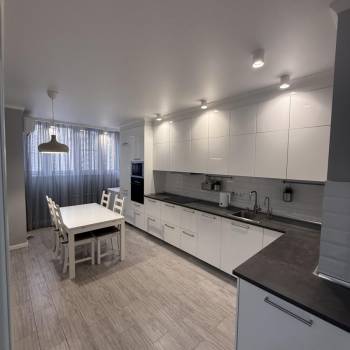 Продается 3-х комнатная квартира, 82 м²