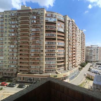 Продается 1-комнатная квартира, 38 м²