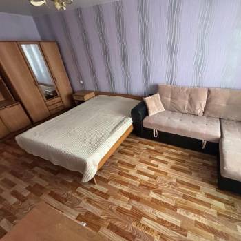Сдается 1-комнатная квартира, 40 м²